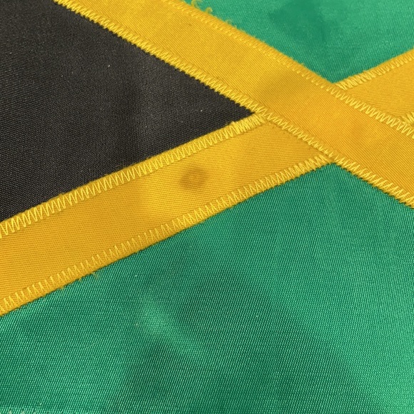 Vintage Mondetta Jamaica Sweatshirt - Picture 3 of 3